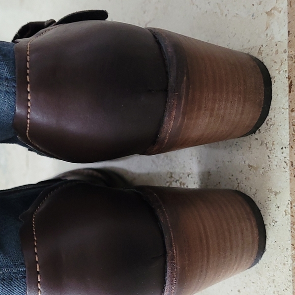 Taos "TOMBAT" brown distressed leather with jean material boots.  Size 10 / 10.5 - Picture 4 of 10